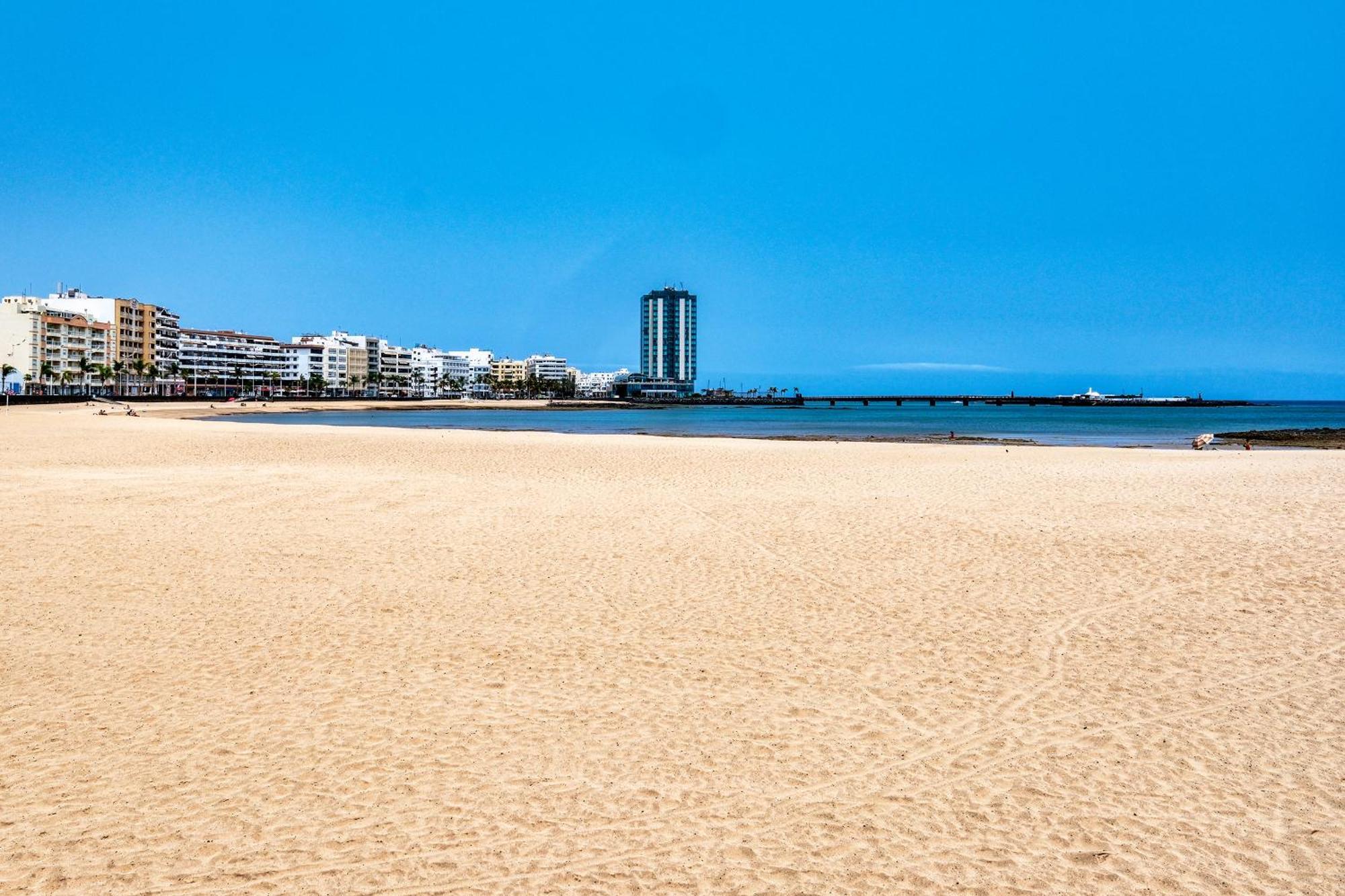 El Reducto Beach-First Line Of The Sea Arrecife (Lanzarote) Exterior foto